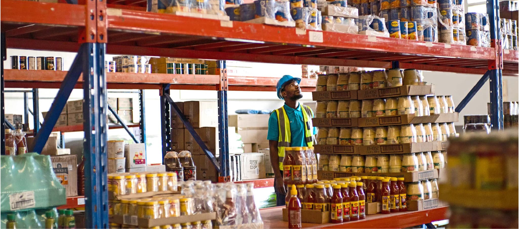 Daron food supply worker preparing fresh produce